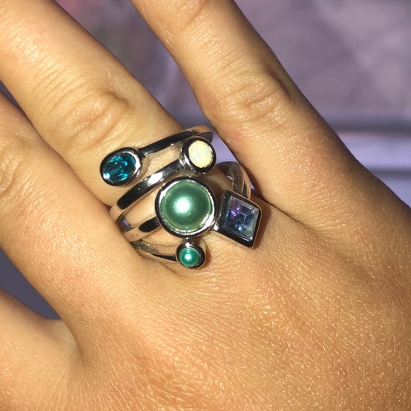 Silver ring - Picture 2 of 3